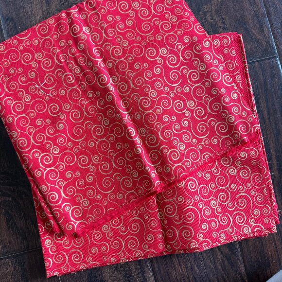 🎄 Red & Gold Metallic Swirl Cotton Fabric – 1⅞ Yards Total (Joann Exclusive) - Picture 1 of 3